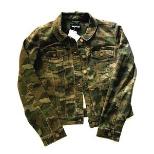 NWT! Camouflage jean jacket